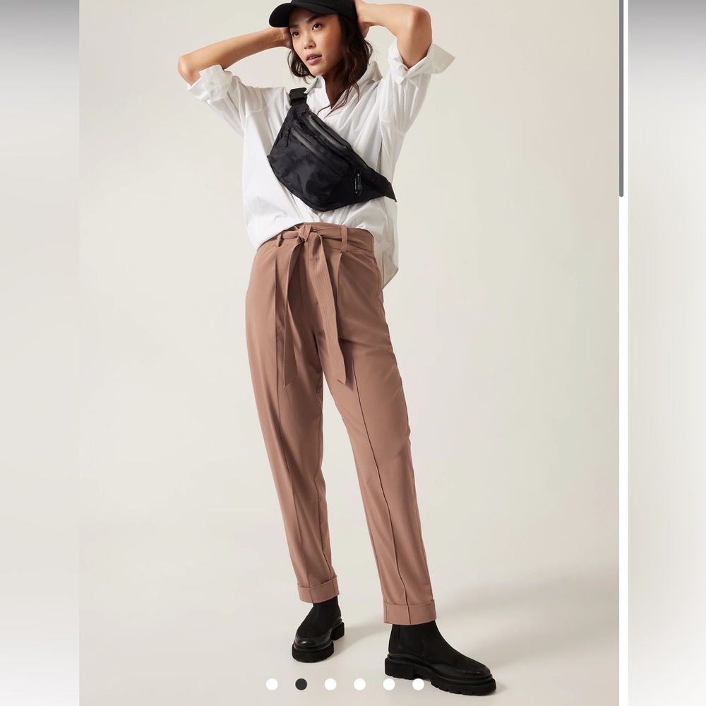 ✨2/$20✨Athleta Cardiff Athletic Dress Pant